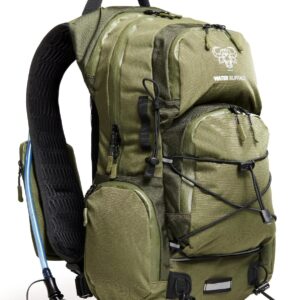 Sherpa 22L Hiking Backpack with Water Bladder